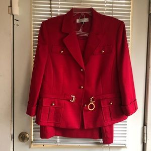 Cute red skirt suit